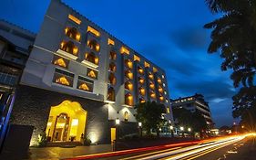 Royal Kandyan Hotel